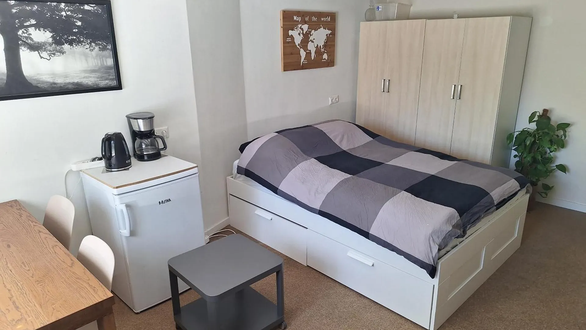 Séjour chez l'habitant Backroom In Villa With Private Garden Very Near Centre And Tue Eindhoven